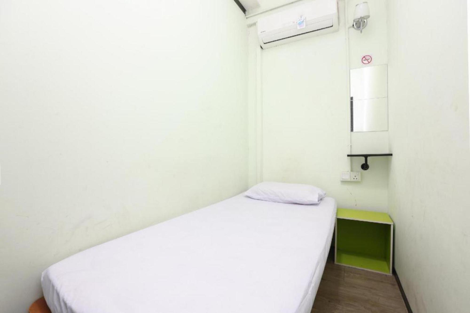 Spot On 90587 The Space Inn Kuala Terengganu Buitenkant foto