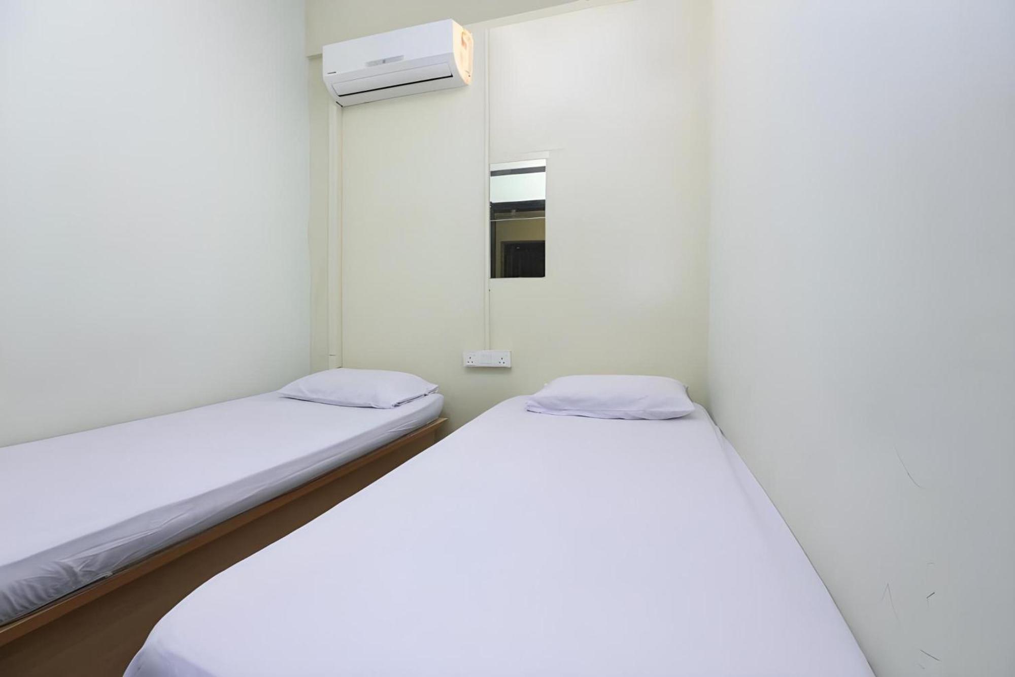 Spot On 90587 The Space Inn Kuala Terengganu Buitenkant foto