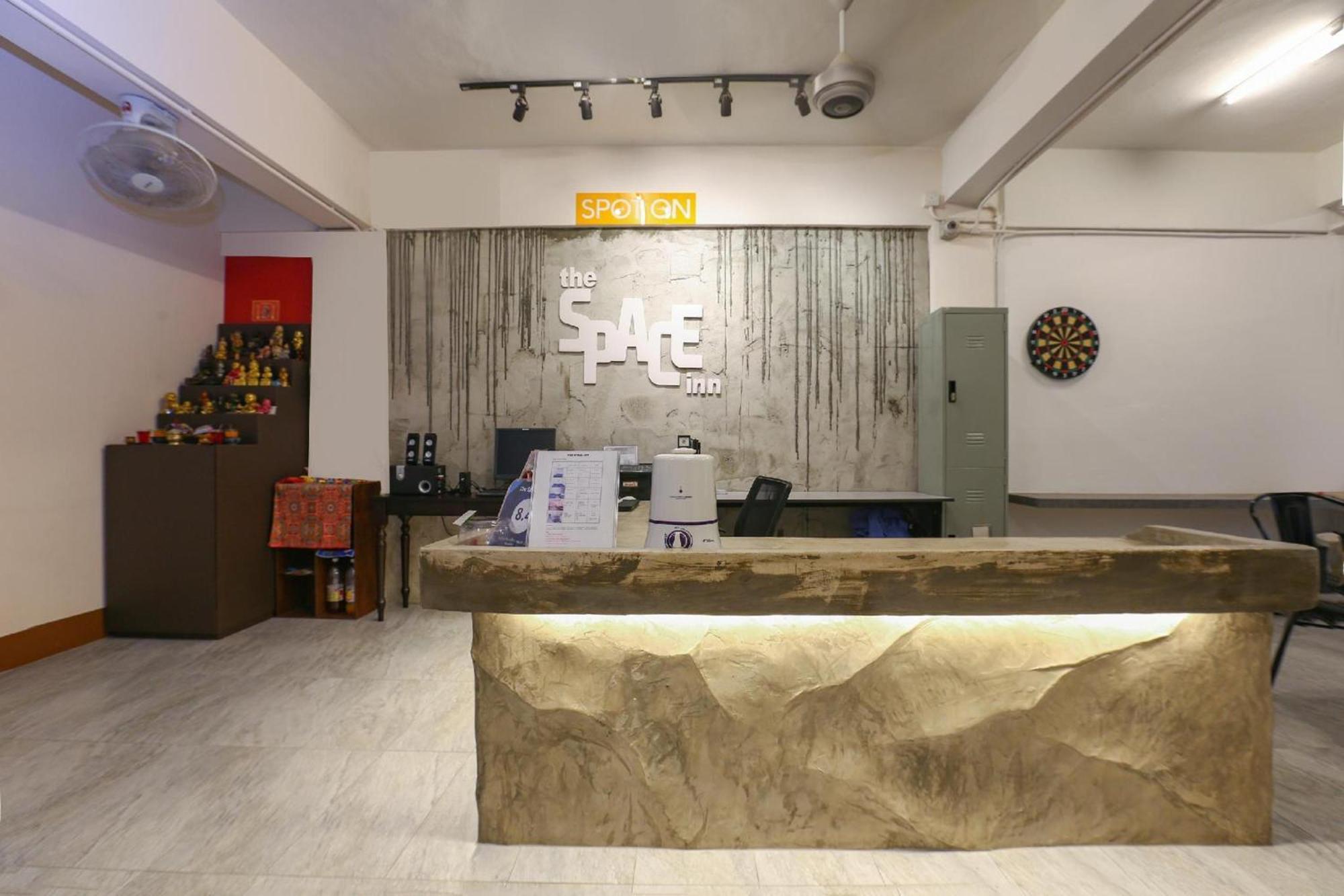 Spot On 90587 The Space Inn Kuala Terengganu Buitenkant foto